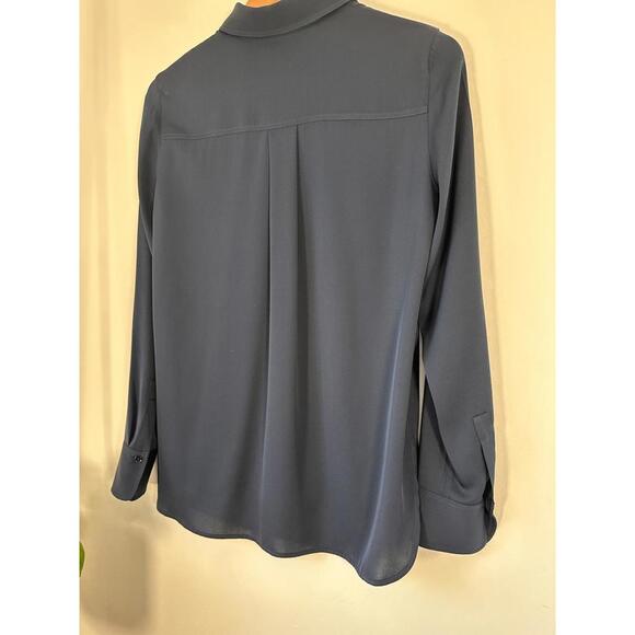 Vince. Stretch-Silk Button-Front Blouse Navy coastal blue Top / Blouse Size S - Picture 7 of 9